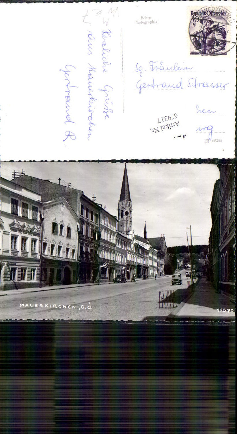 679317 Mauerkirchen VW Beetle Market Square Car Classic Car