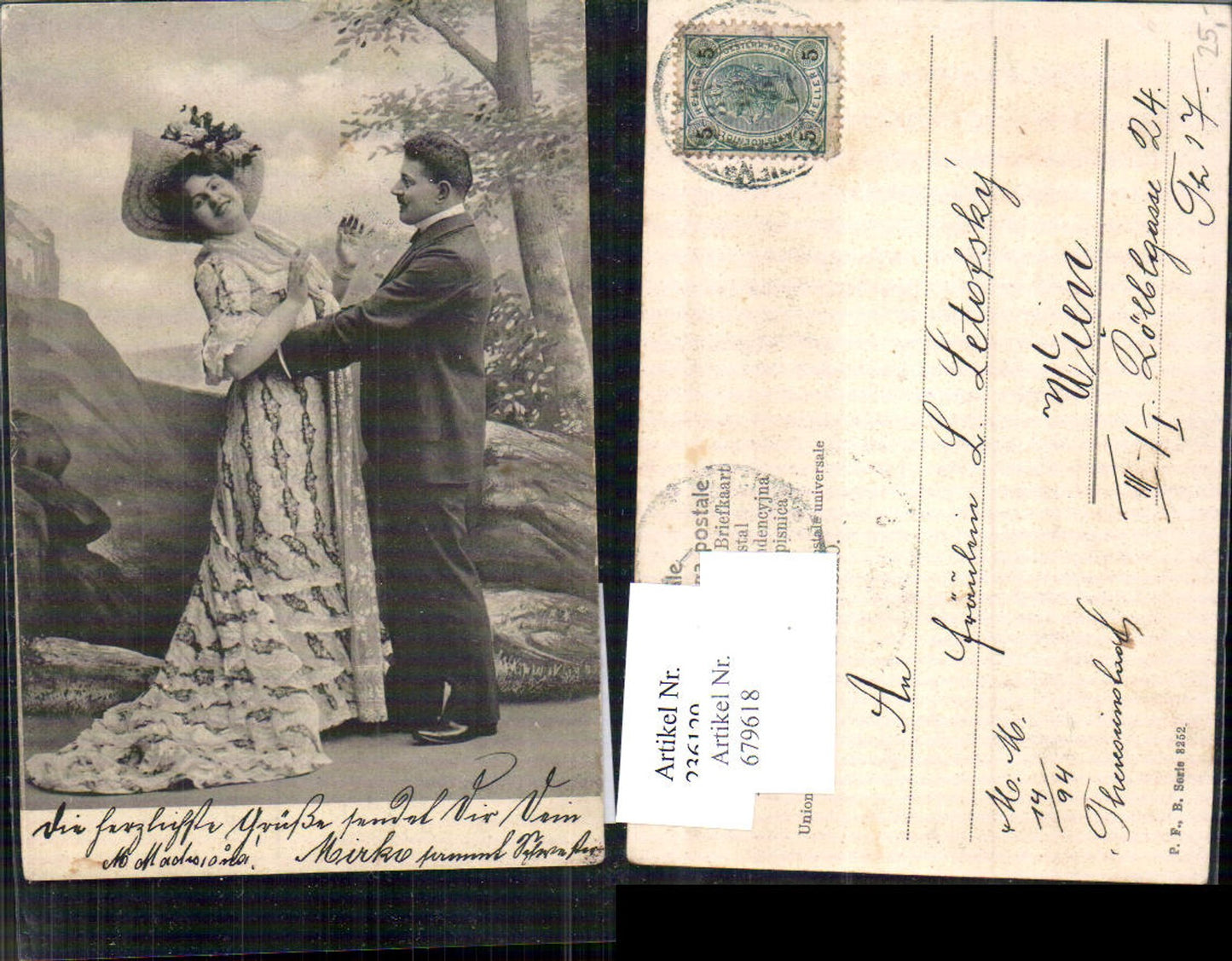 679618 Künstler AK Paar Kleid Hut Anzug Schirm