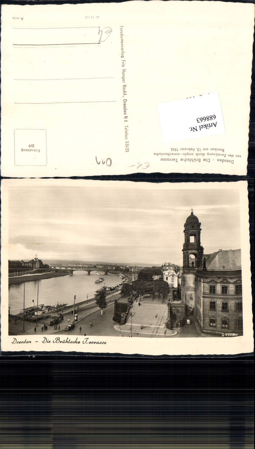 688663 Dresden Altstadt Elbufer Dampfschifflandeplatz Terrasse Dampfer Karlsbad