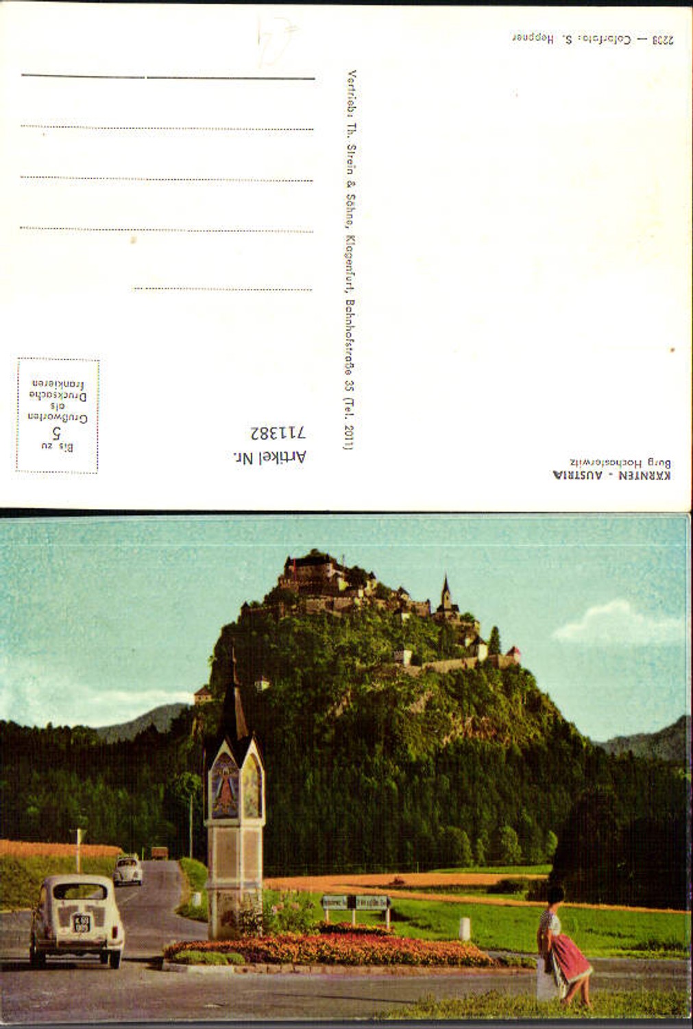 711382 Launsdorf Burg Hochosterwitz Wayside cross VW Beetle in the foreground