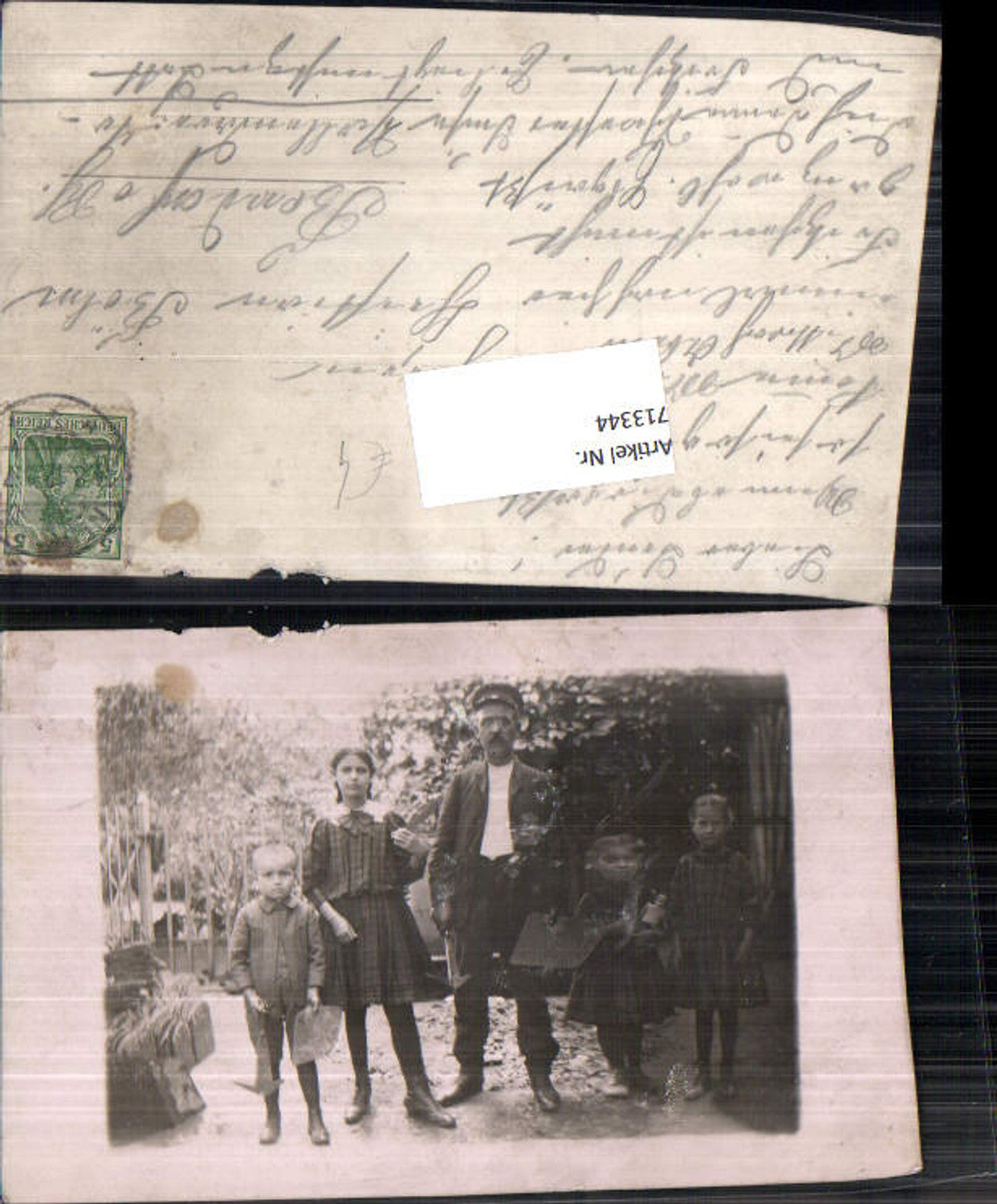 713344 Photo postcard: Family, father, children, Stp. Neuwied, Bendorf, Mayen, Koblenz