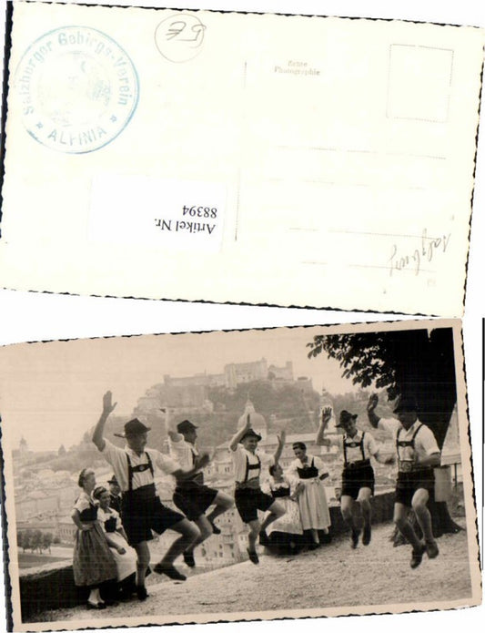 88394,RARE FotoAK Salzburg Trachten Schuhplattler Gruppe