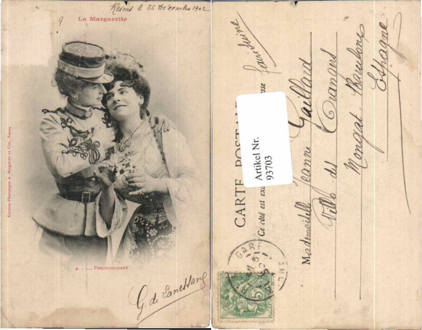 93703,La Marguerite Frauen in Uniform Patriotic French