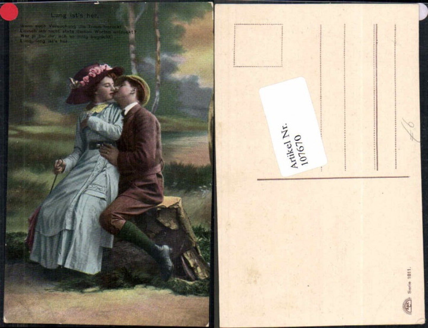 107670,Liebespaar Mann küsst Frau m. Hut 1920