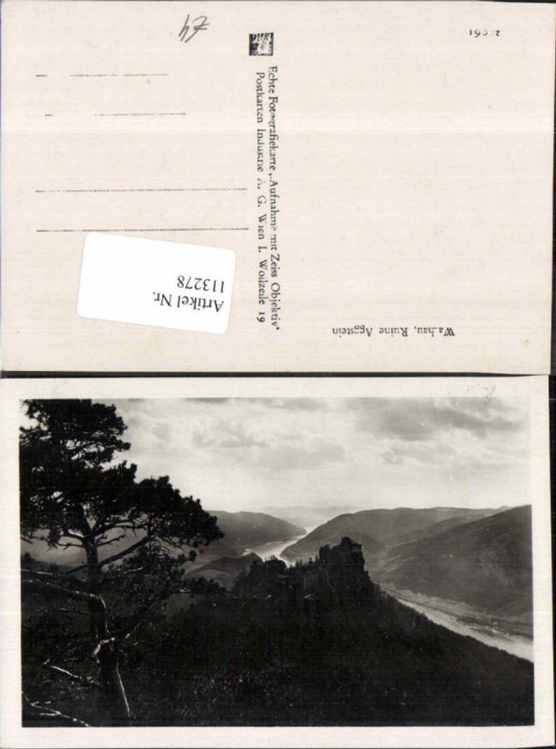 113278, Aggstein ruins in the Wachau