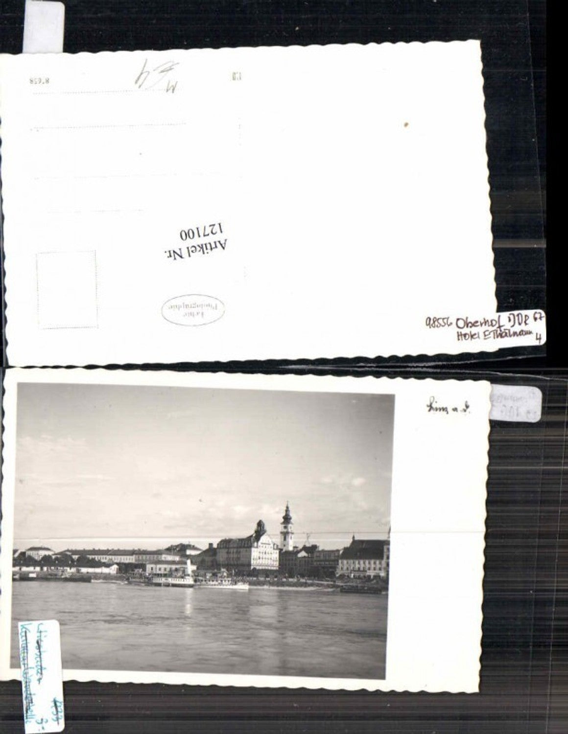 127100,Linz a.d. Donau Dampfer am Fluss