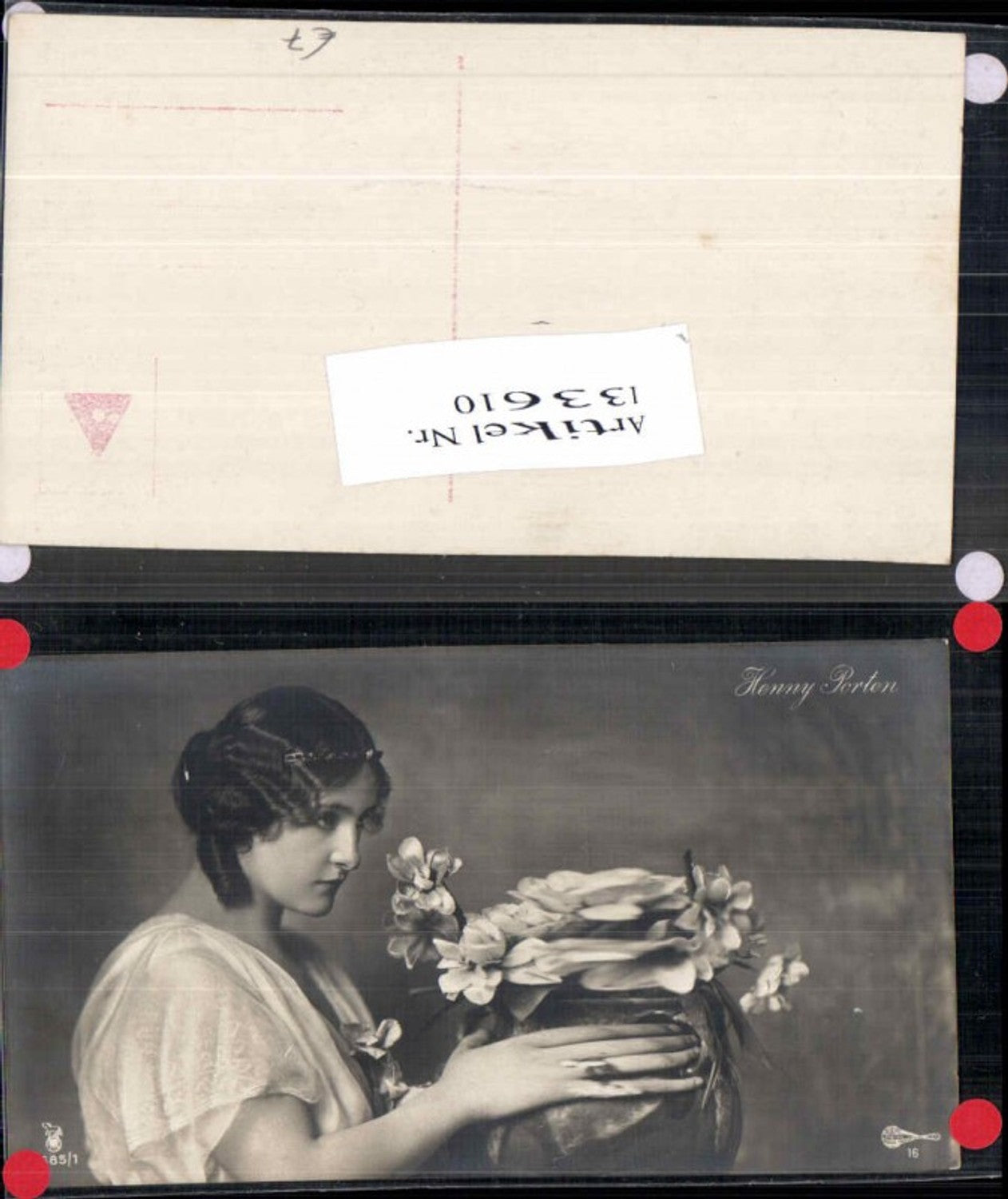 133610,RPH 3685-1 Henny Porten m. Blumen