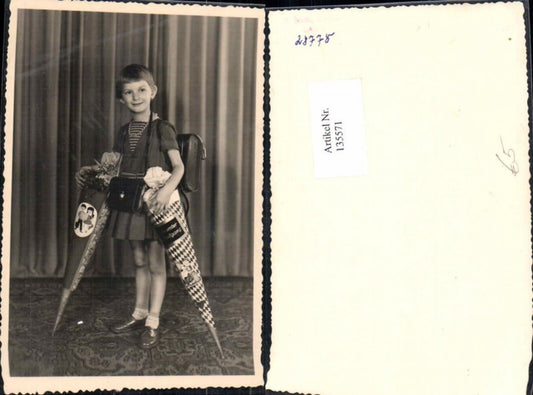 135571,Erster Schulgang Junge Schultüte Einschulung