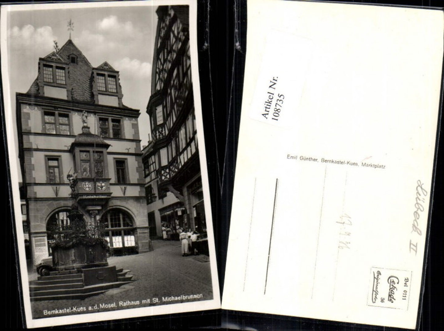 108735,Bernkastel Kues a.d. Mosel Rathaus mit St Michaelbrunnen Brunnen