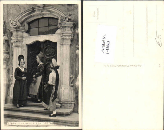 143663,Wachauer Trachten Tracht Wachau Krems