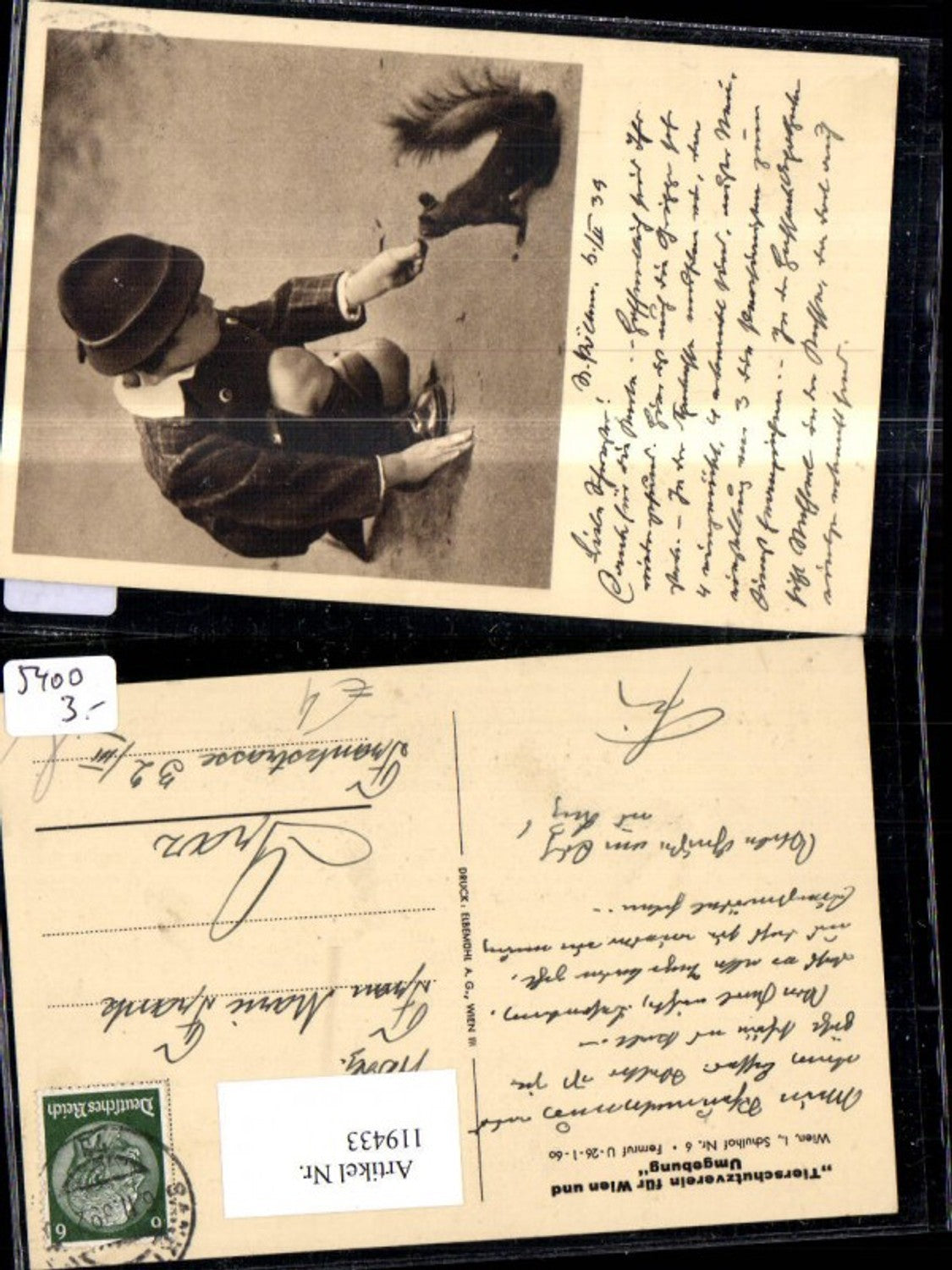 119433,Österreichischer Tierschutzverein Bub m. Eichhörnchen