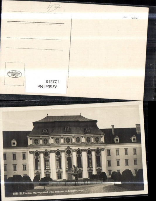 123218,Stift St. Florian Marmorsaal v. Aussen m. Stiftsbrunnen