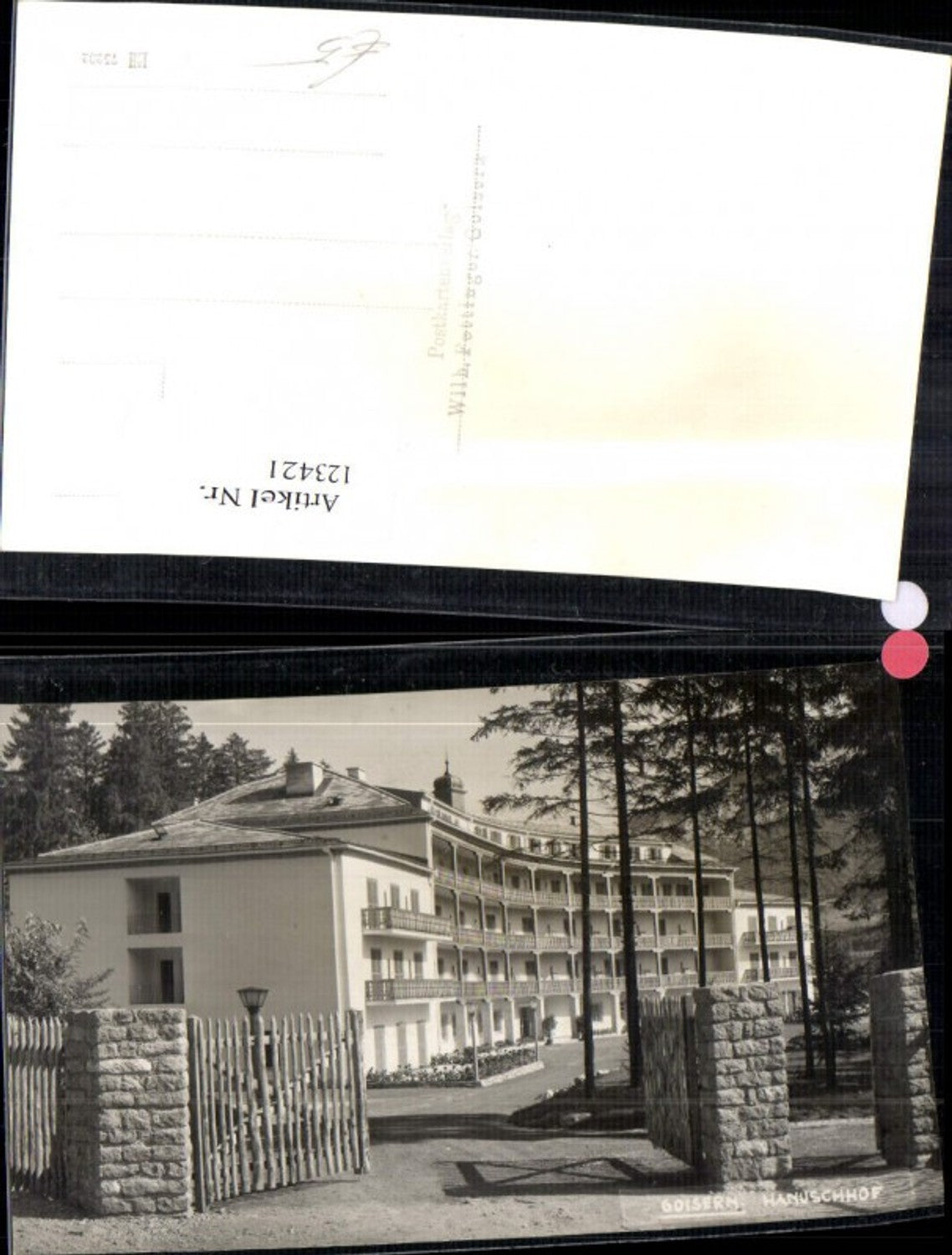 123421,Bad Goisern Hanuschhof Ansicht Eingangstor