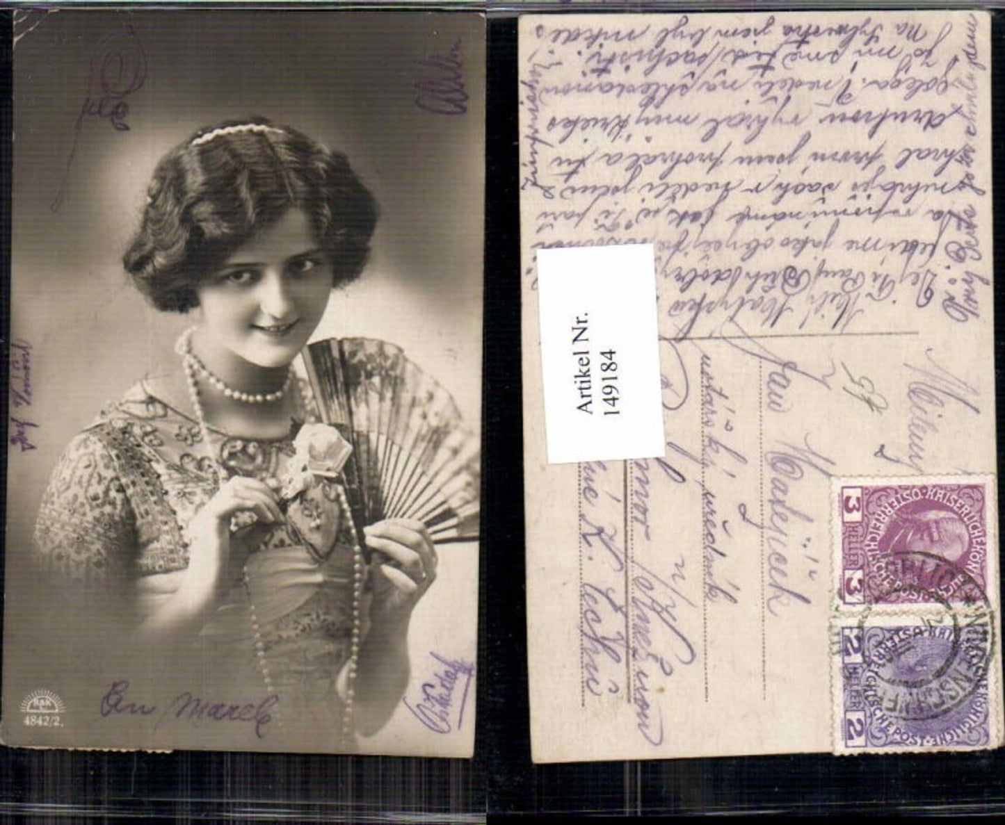 149184,Schöne Frau m. Fächer Rosen perlenkette Kette Halskette