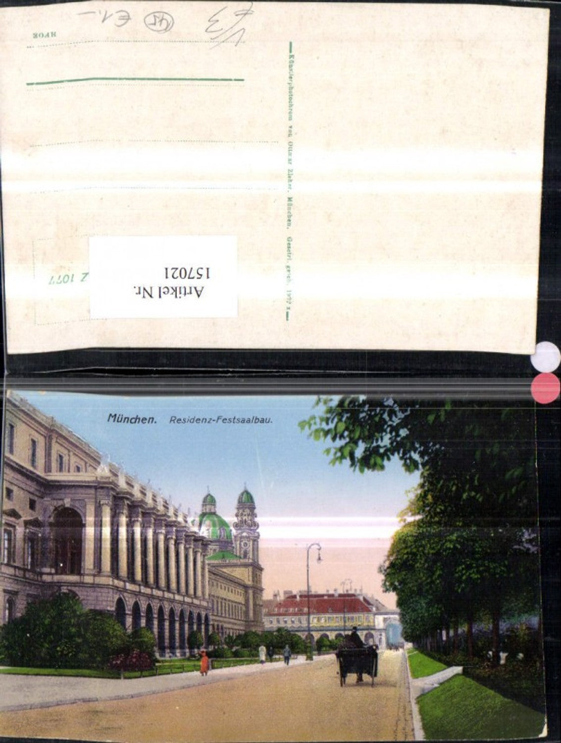 157021,München Residenz Festsaalbau Ansicht m. Kutsche u. Personen pub Ottmar Zieher