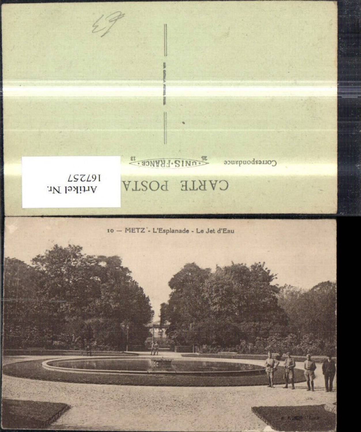 167257,Metz L Esplanade Le Jet d Eau Brunnen Soldaten Uniform
