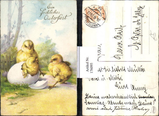 176095,Ostern Küken schlüpft aus Ei