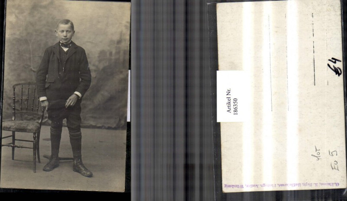 186350,Foto AK Kind Junge m. Fliege Anzug