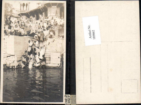 189862,FotoAK Arabien Wasser Ritual Wasserbestattung Indien India Neu Dehli 1920 Tod
