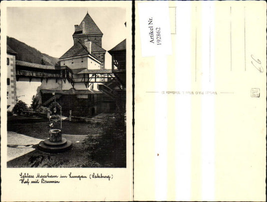 192862,Schloss Moosham i. Lungau Hof m. Brunnen