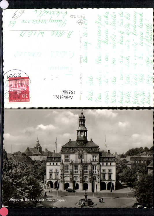 195806,Lüneburg Rathaus m. Glockenspiel Brunnen