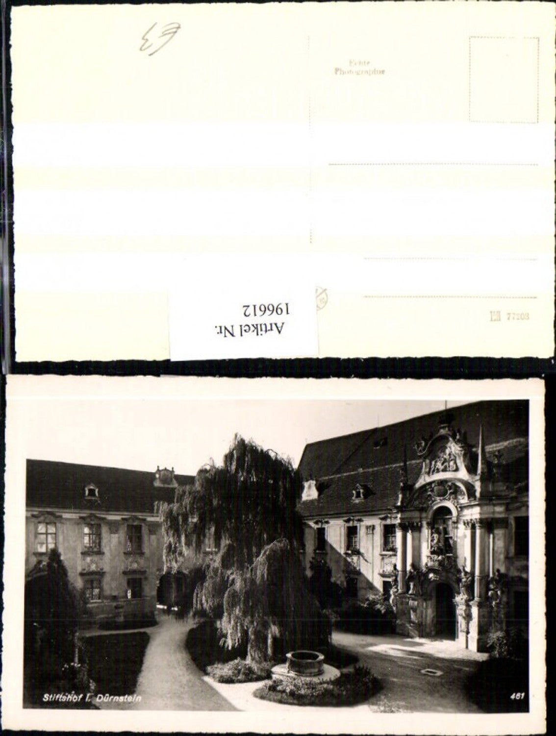 196612,Foto Ak Dürnstein Stiftshof Brunnen