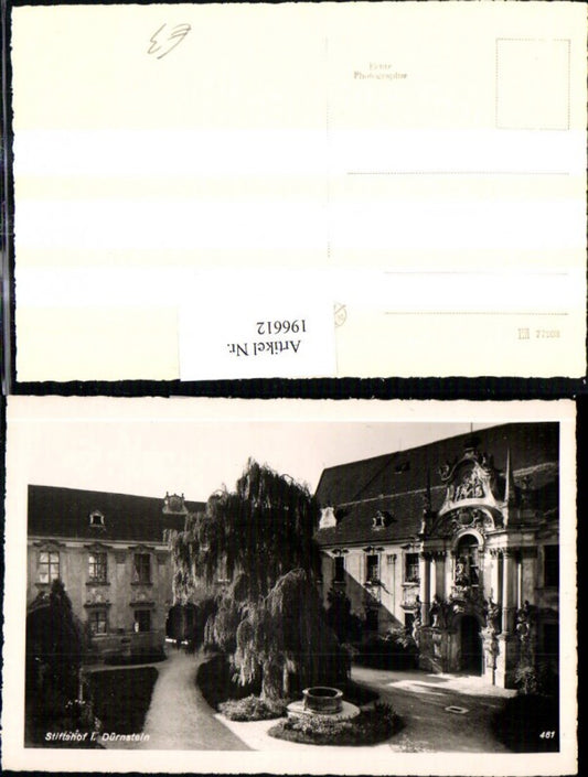 196612,Foto Ak Dürnstein Stiftshof Brunnen