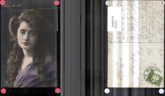 205281,Daisy Me Neil Portrait