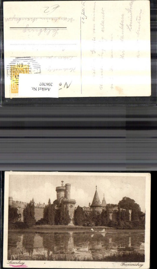 206707,Laxenburg Franzensburg Ruderboot Boot i. Vordergrund