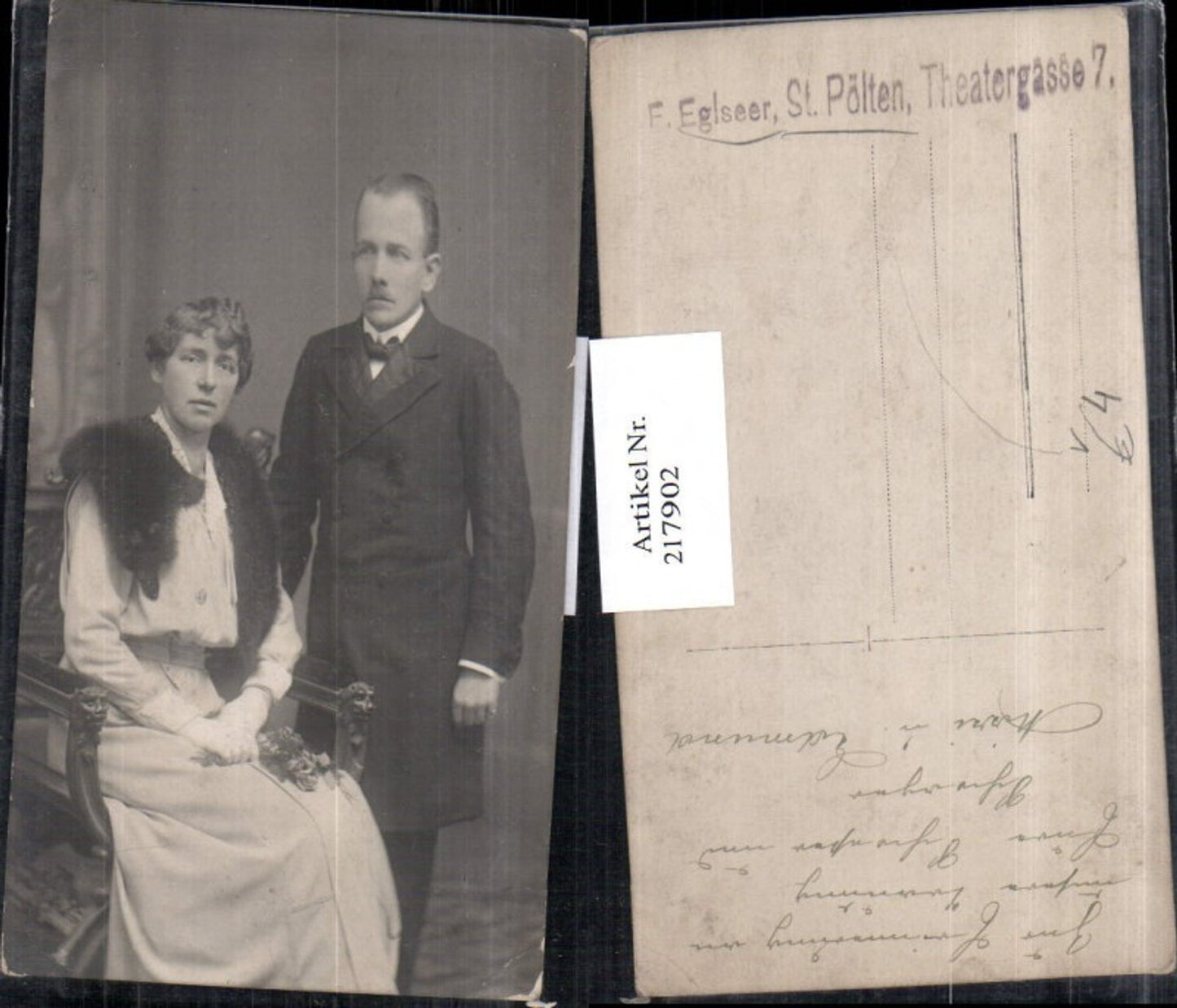 217902, Photo AK Woman in dress, fur fox, bouquet of flowers, man in coat, pub F. Eglseer St. Pölten 