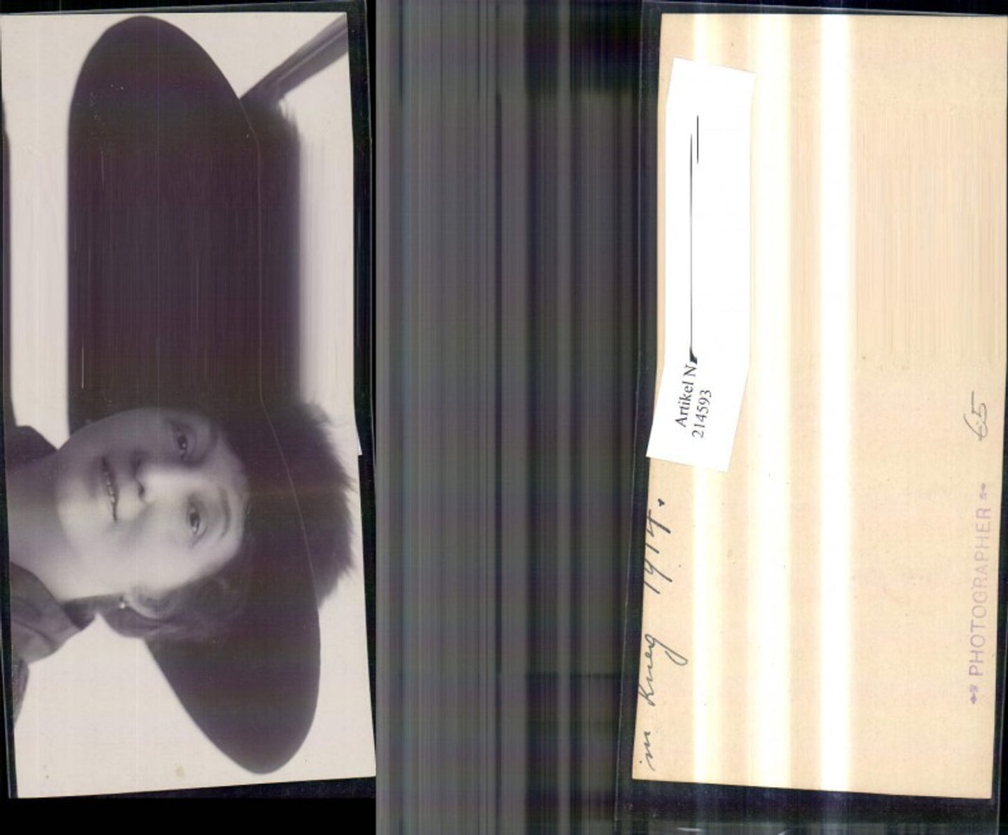 214593,Foto Ak Frau m. Hut Ohringe Federhut