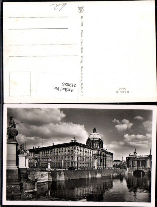 219886,Berlin Schloss