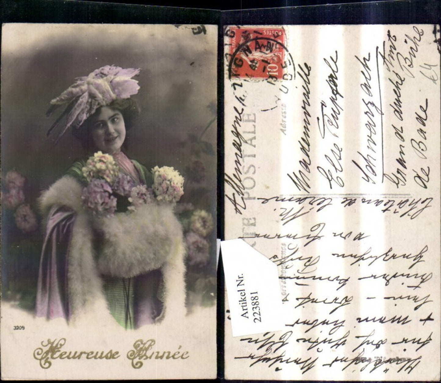 223881,Frau Mode m. Hut Federn Pelz Pelzstola Muff Blumen Hortensien