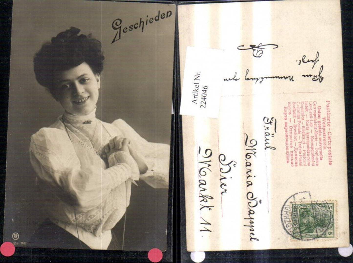 224046,Frau m. Spitzenbluse Kette Geschieden pub RPH S 869-7417