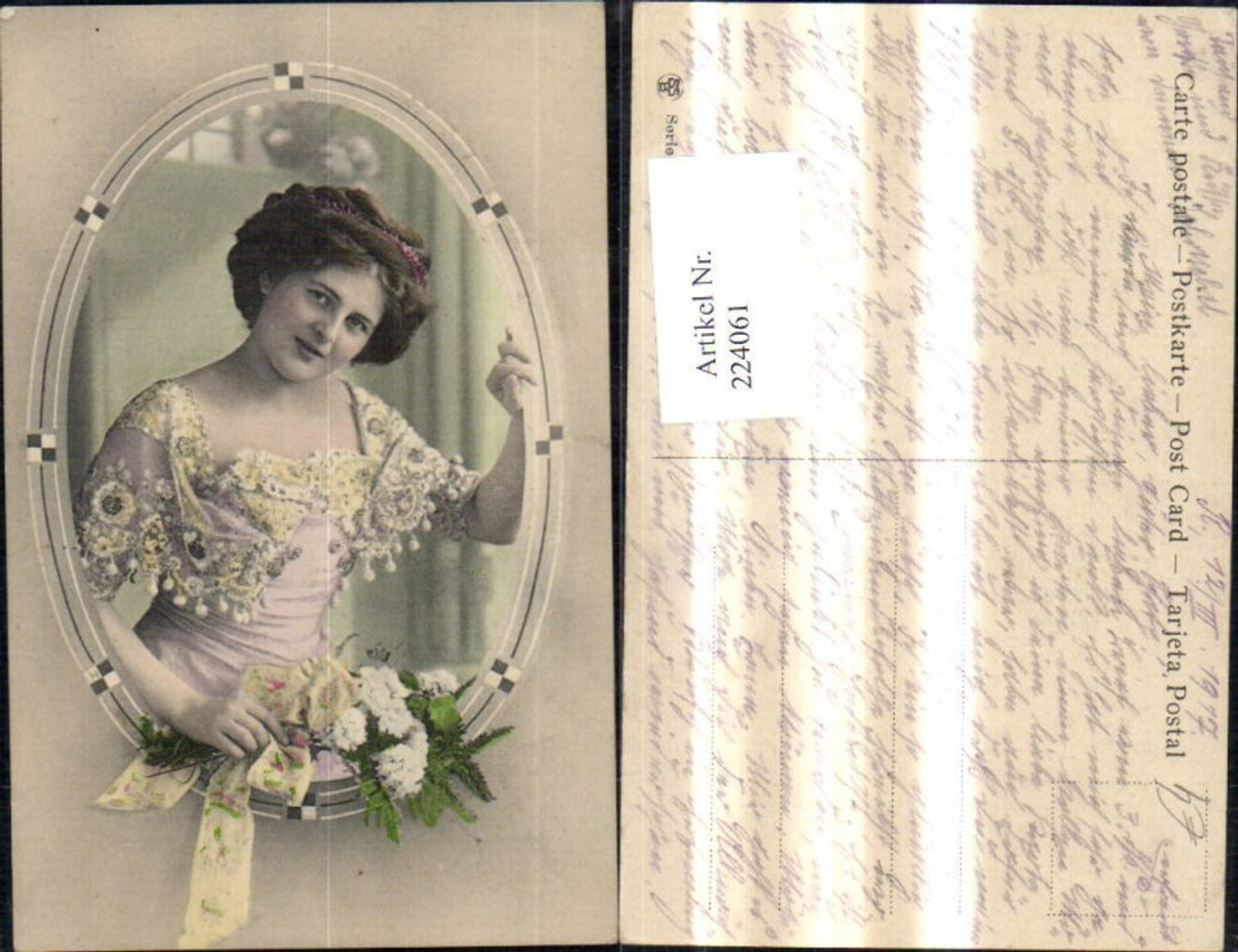 224061,Frau Kleid Spitzenkleid Haarband Blumen Strauß Passepartout