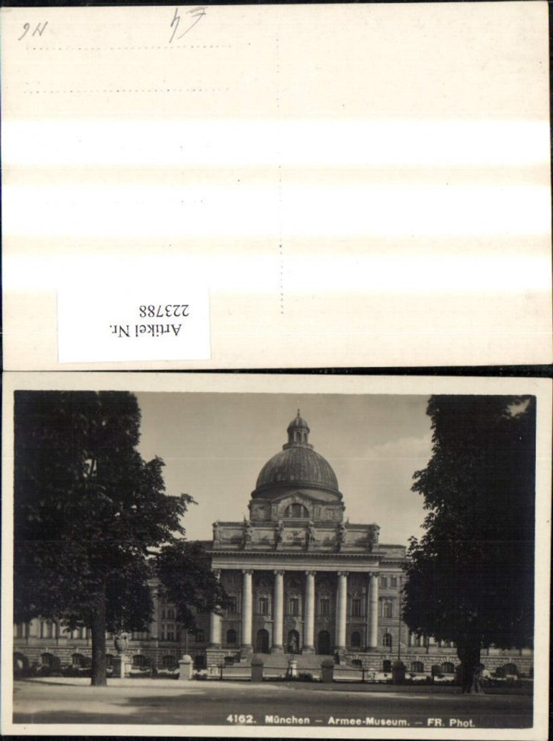 223788,München Foto Ak Armee Museum