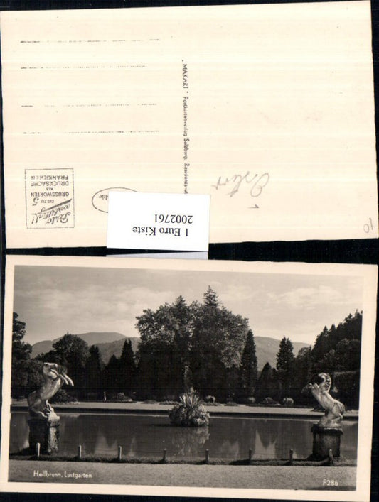 2002761,Hellbrunn Lustgarten b. Schloss Partie