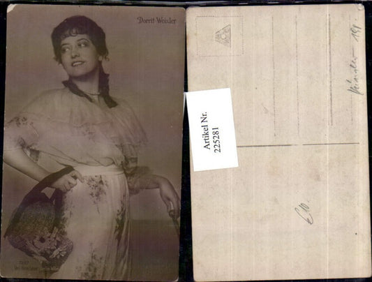 225281,Schauspielerin Dorrit Weixler Portrait Kleid Hut