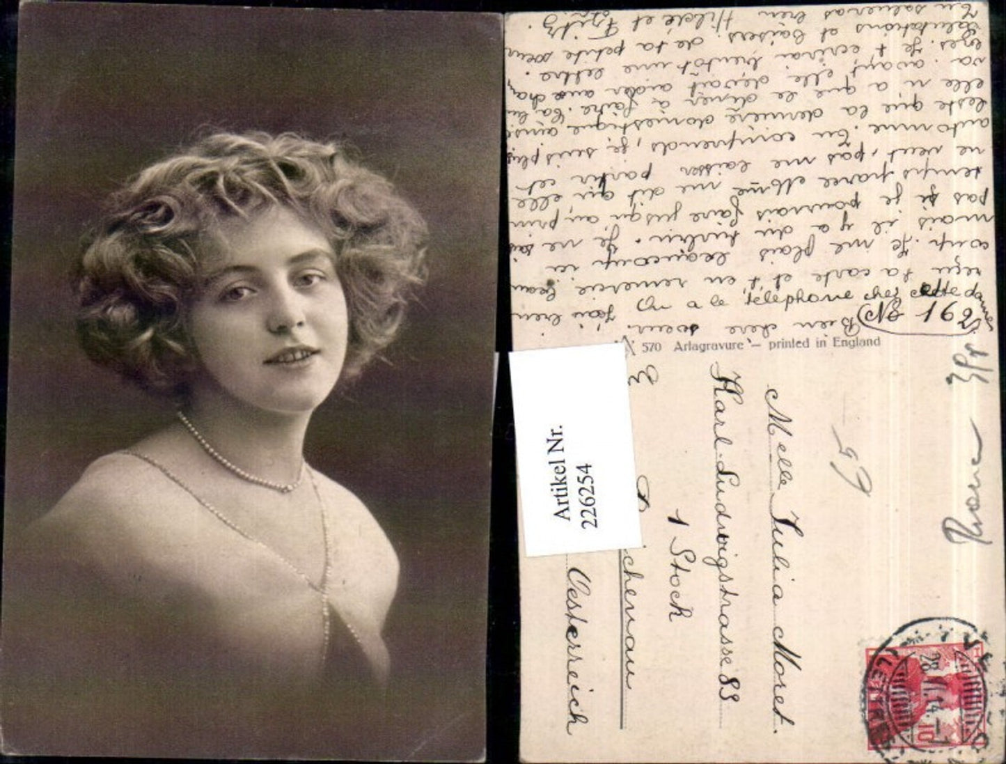 226254, Woman/Girl with Pearl Necklace Portrait