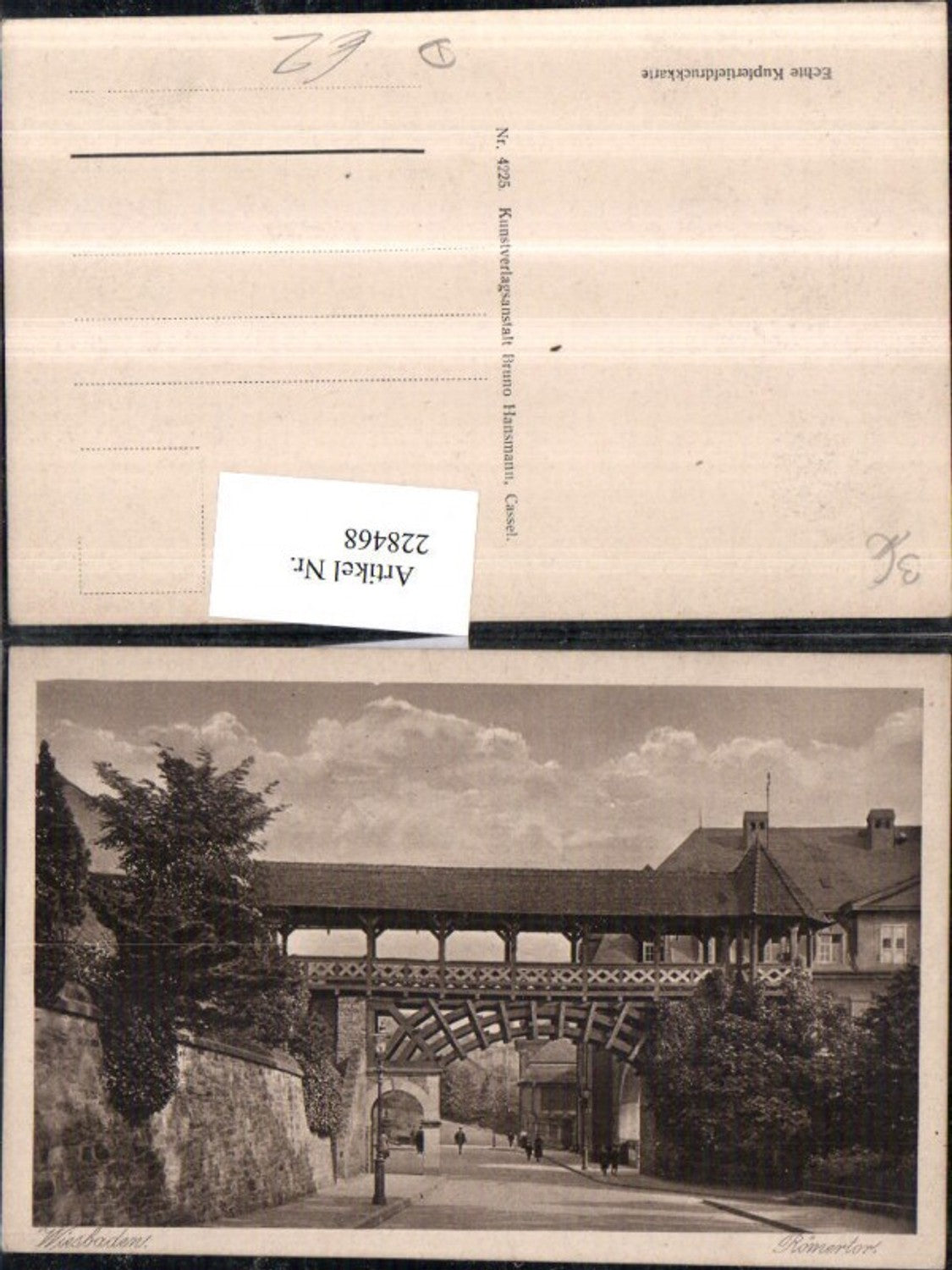 228468,Wiesbaden Römer-Tor Straßenansicht