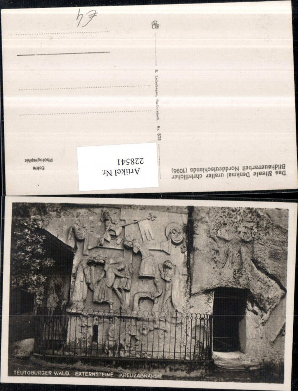 228541,Teutoburger Wald Externsteine Kreuzabnahme Relief