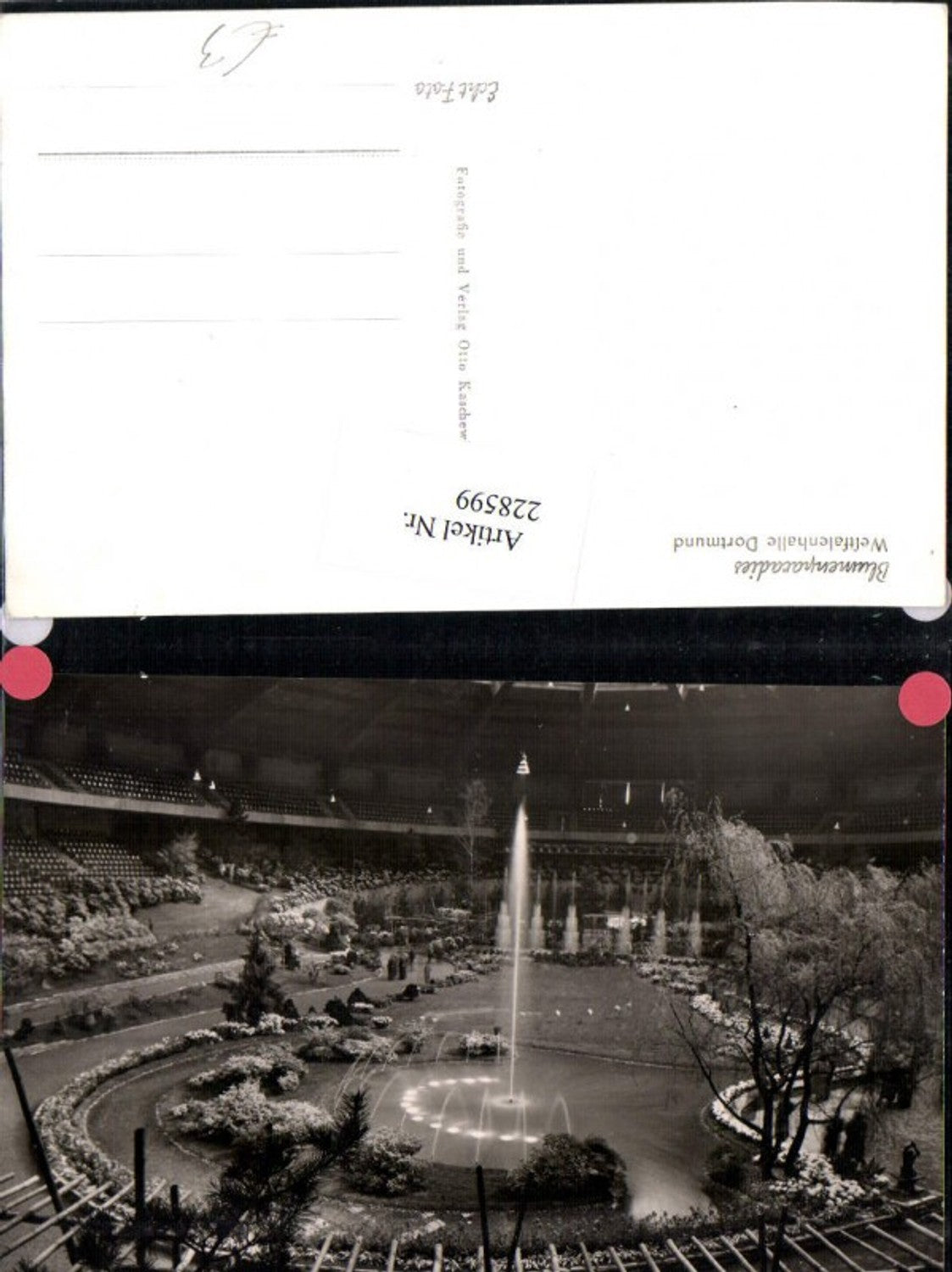 228599,Blumenparadies Westfalenhalle Dortmund Fontäne