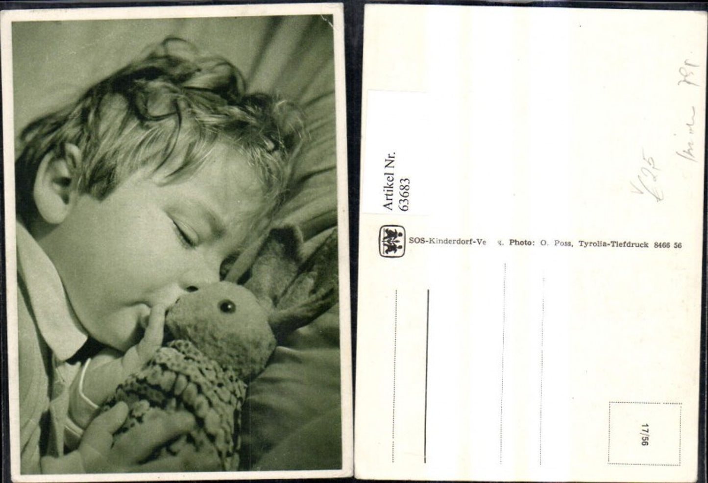 63683,SOS Kinderdorf 17/56 Kind schläft m. Plüschhasen Hasen