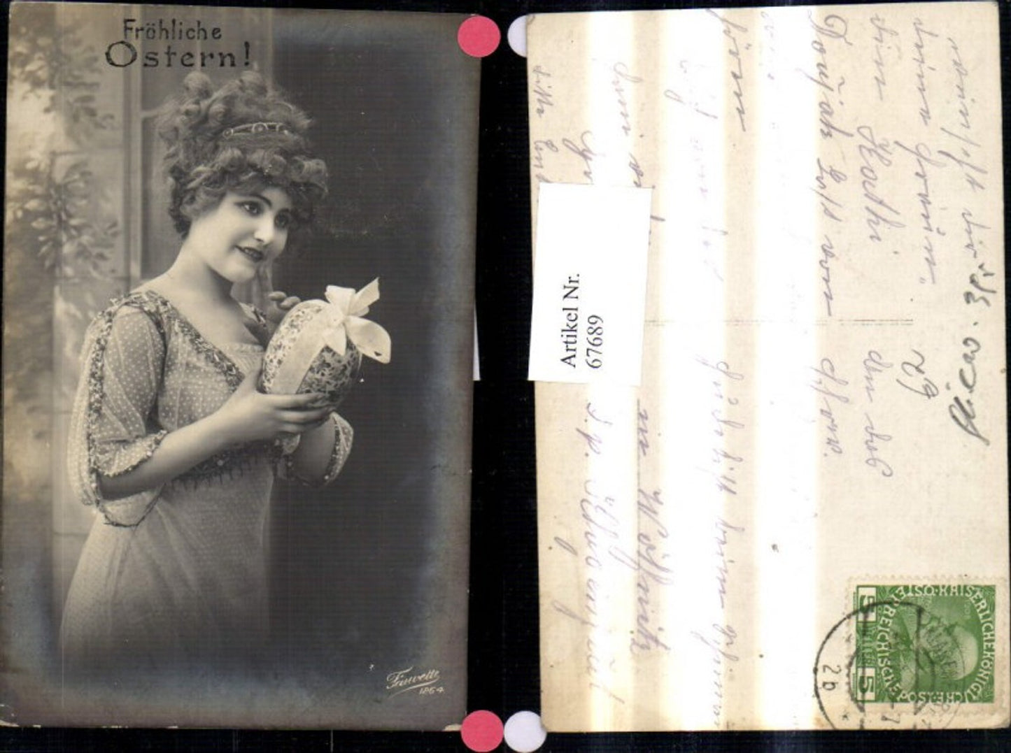67689,Ostern Frau m. Osterei Schleife Ei