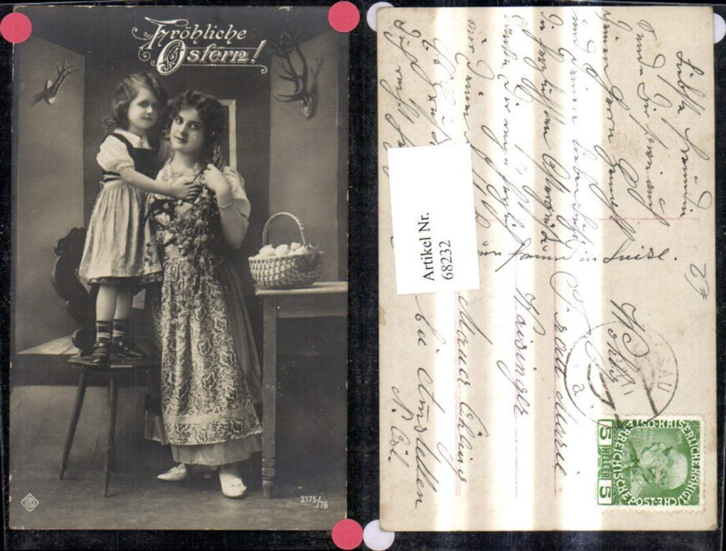 68232,Foto Ak Ostern Frau Mädchen Korb Ostereier Eier Palmkätzchen