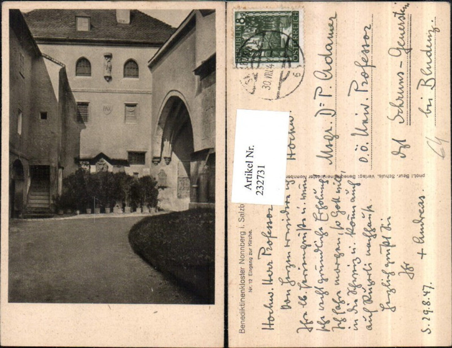 232731,Salzburg Benediktinenkloster Kloster Nonnberg Eingang zur Kirche