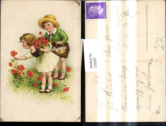 118597,Künstler Ak Kinder pflücken Blumen Korb Mohn Strohhut