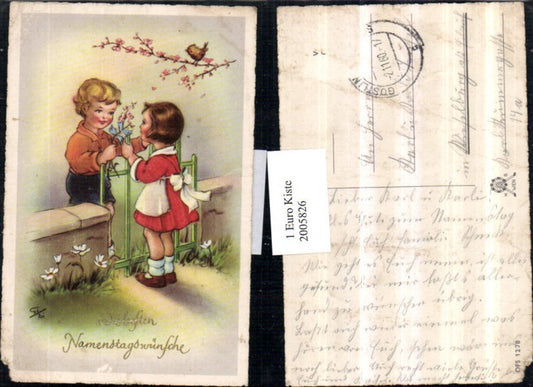 2005826,Künstler AK Namenstag Junge schenkt Mädchen Blumen Gartenzaun Vogel