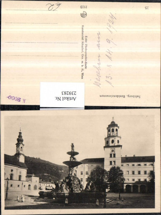 239283,Salzburg Residenzbrunnen Rathaus Glockenspiel pub Kilophot