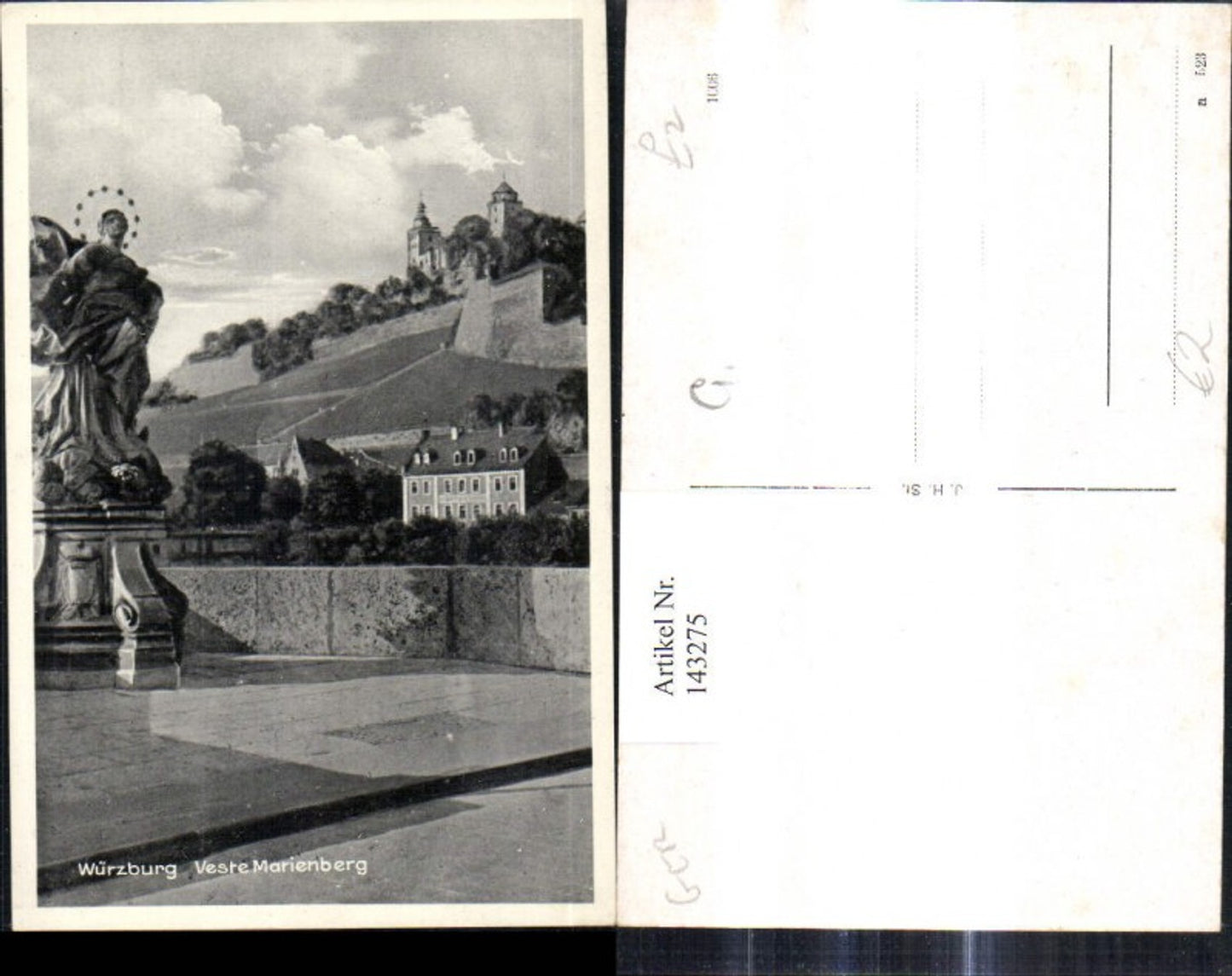 143275,Würzburg Veste Marienberg Statue i. Vordergrund